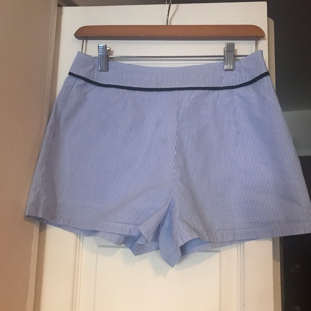 SUGAR LIPS SHORTS